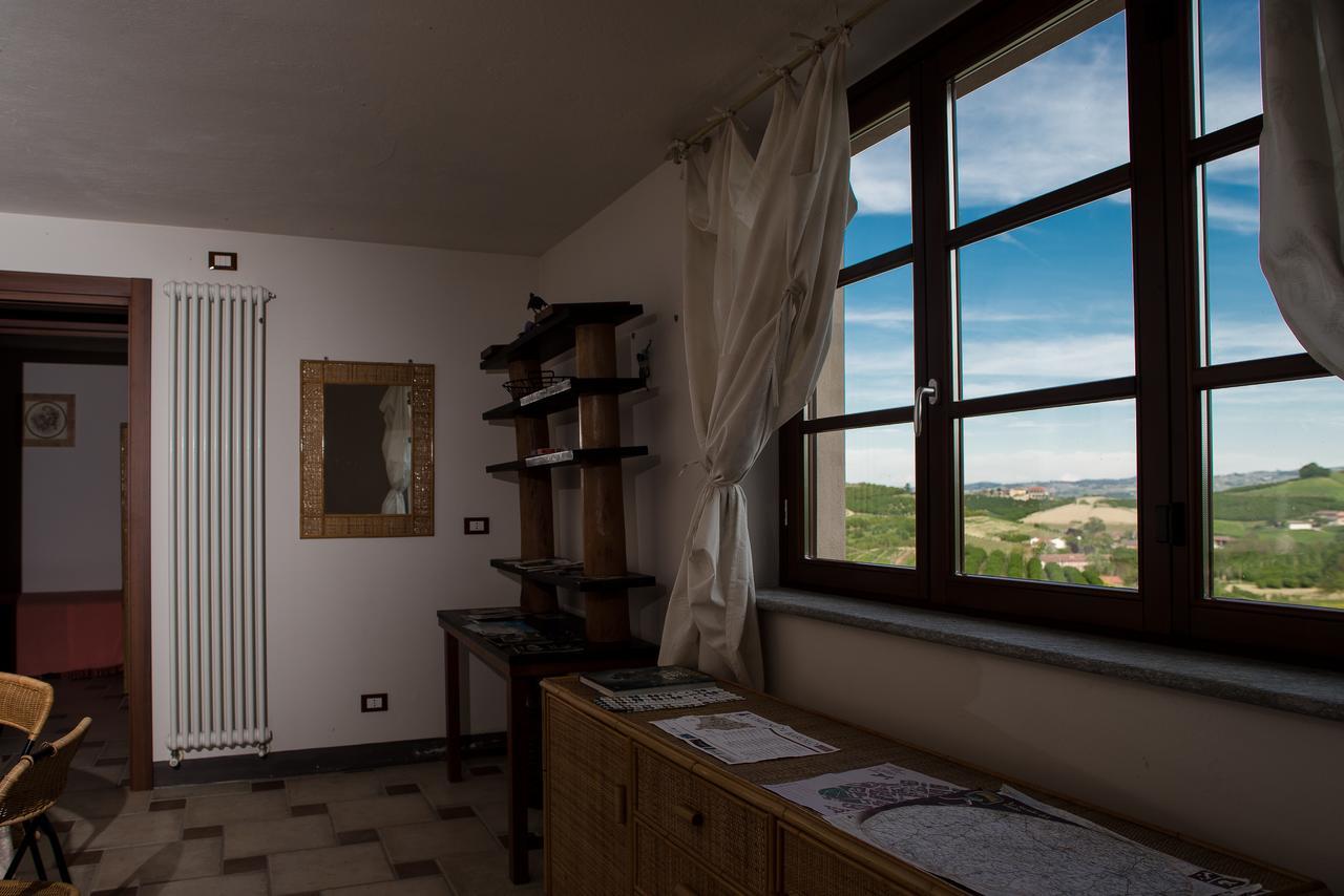 La Madonnina Agriturismo Dore アルバ エクステリア 写真